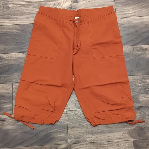 NWOT Women's Prana Bermuda shorts - Picture 1 of 3
